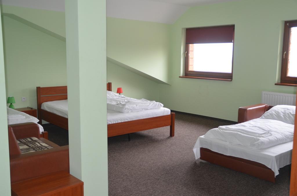 Hotel Tenis Chrzastowice Phòng bức ảnh