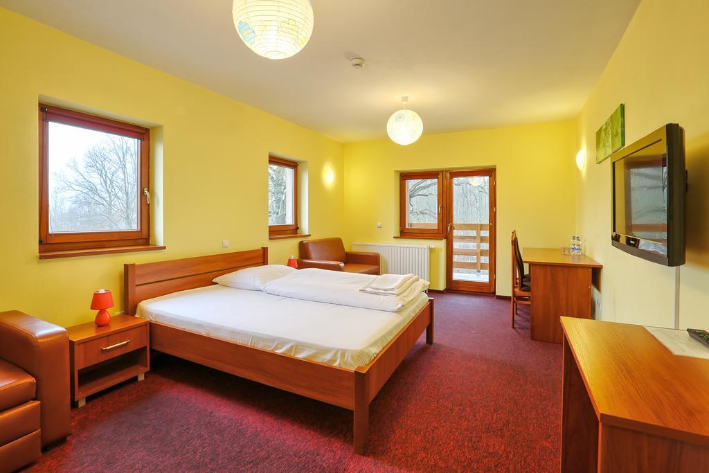 Hotel Tenis Chrzastowice Phòng bức ảnh